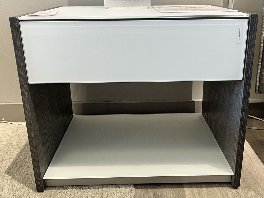 Vision One-Drawer Nightstand